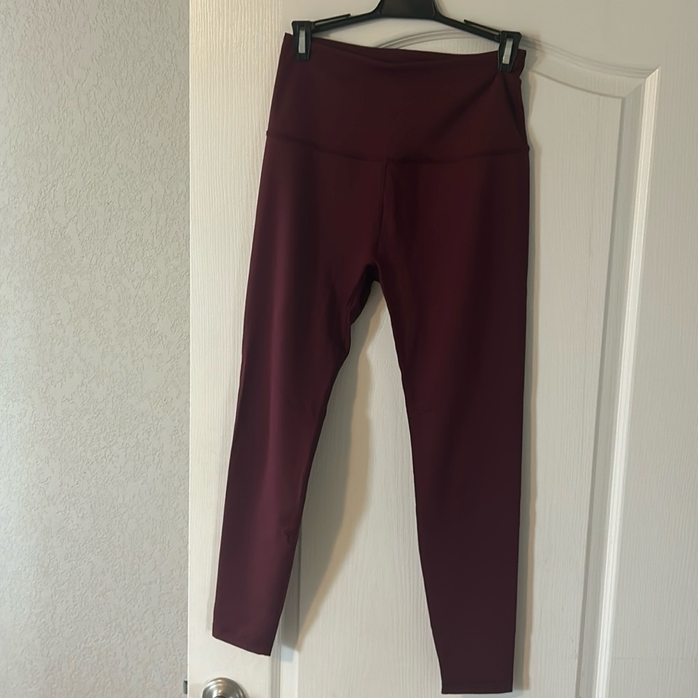 Beyond yoga women’s active leggings